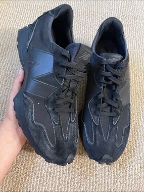 New Balance 327